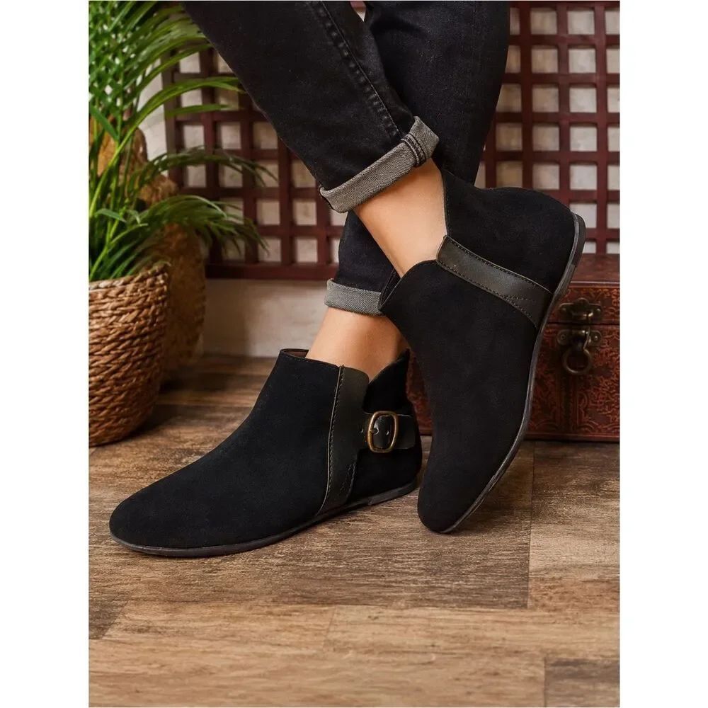 Pedro Garcia Black Suede Ankle Booties with Buckle Detail size 39 or 8